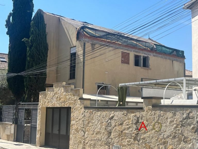 Proyectos y Obras 22 Reforma integral de chalet en Casa de Campo, Madrid con sistema de aerotermia y suelo radiante